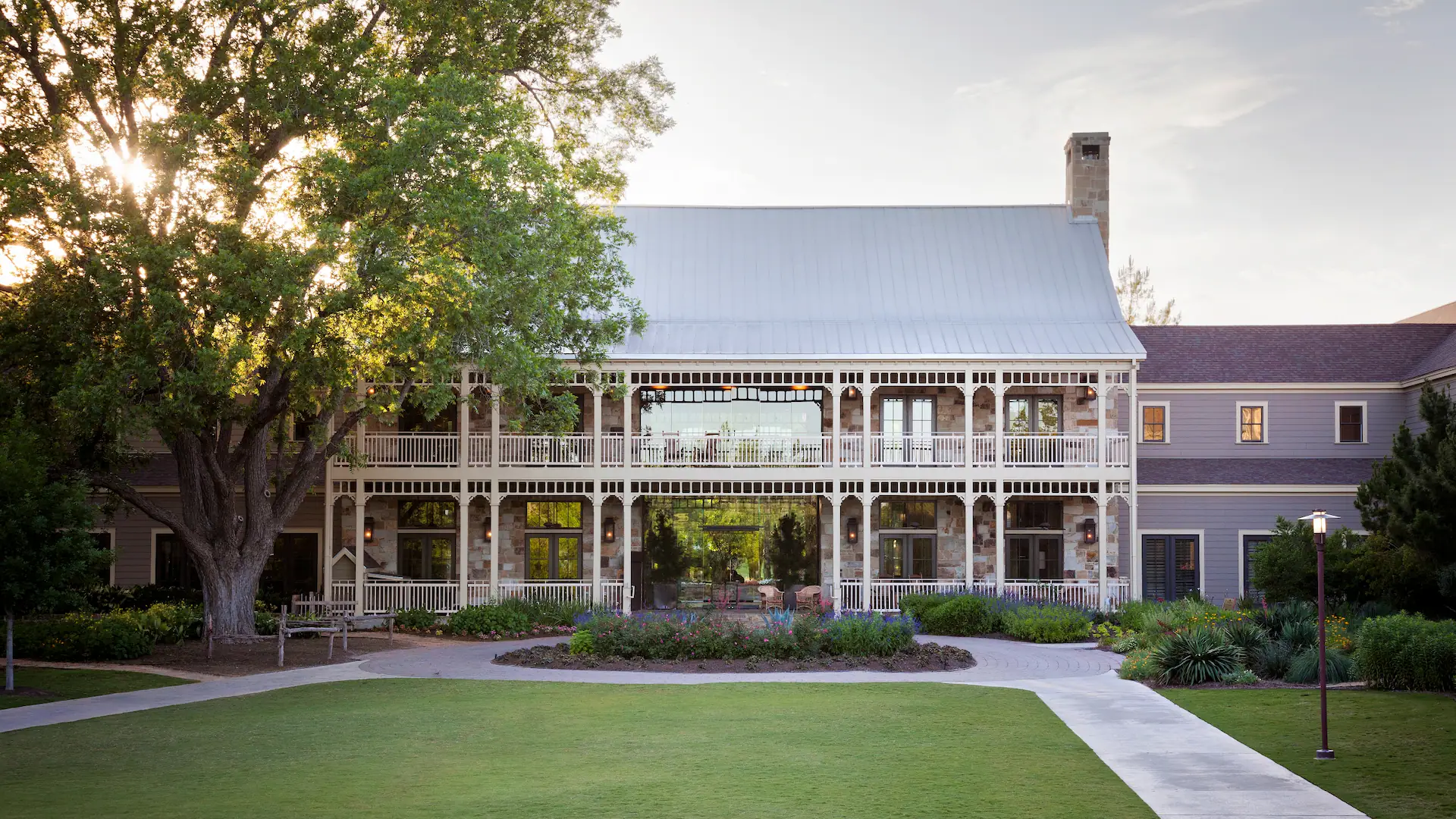 AUSLP-P269-Riversong-Lawn.16×9.jpg